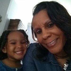 Meet your Posher, Sondra